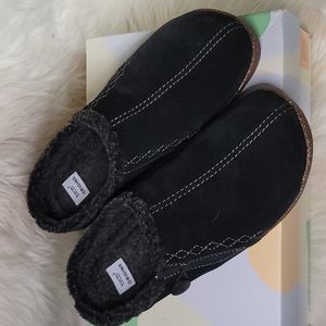 Women's Earth Origins Aurora Johanna, Black Suede, US Size 9.5